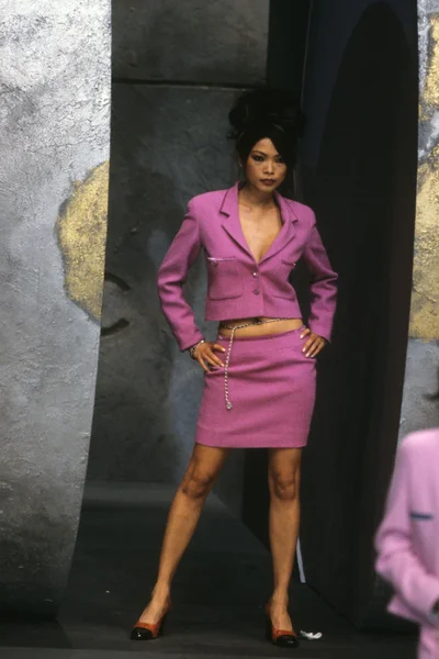 Look 70